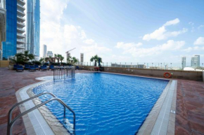 Upgraded Stylish Living with Private Steam Room